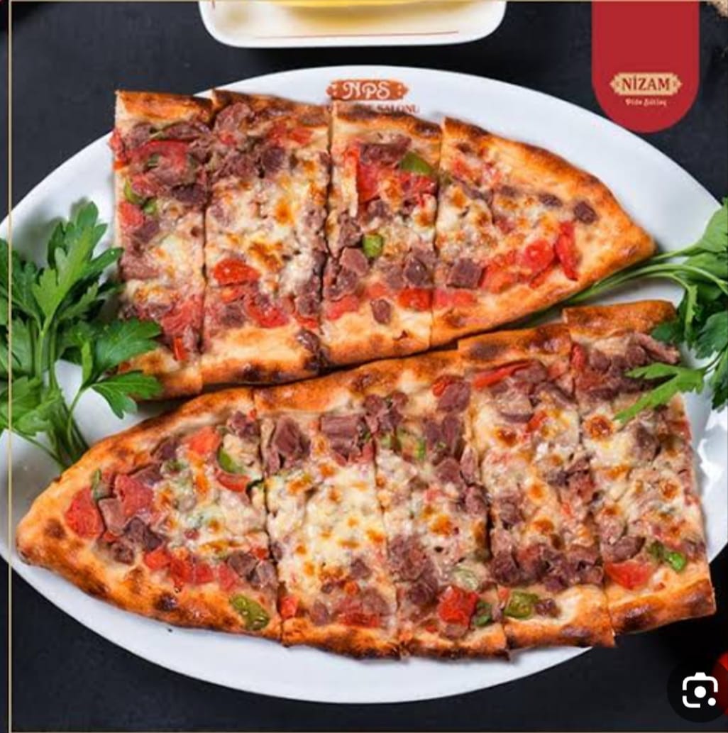 KUŞBAŞILI KAŞARLI PIDE